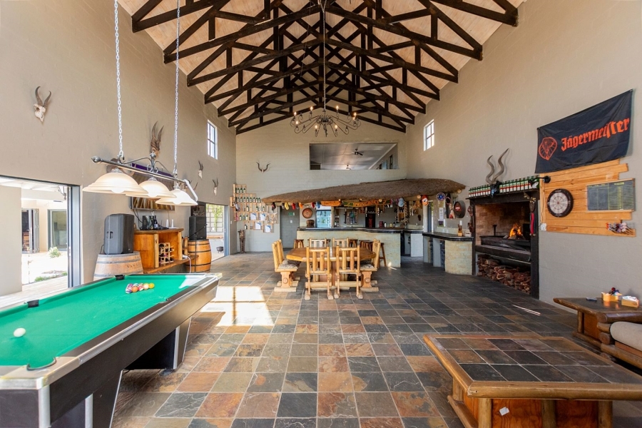 13 Bedroom Property for Sale in Olifantskop Western Cape